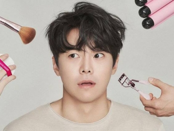 Park Eun Seok Sebut Cast 'Penthouse' Beruntung Telah Selesaikan Musim 1 dengan Aman