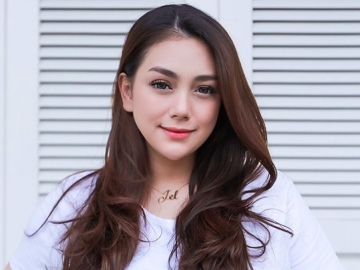 Nangis di Hadapan Keluarga, Celine Malah Tuai Sindiran Hingga Konflik dengan Stefan Dituding Gimik