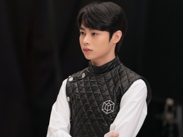 Dari Time Square Hingga COEX, Fans Rayakan Meriah Ultah Habin 'I Land' dengan 71 Papan Iklan