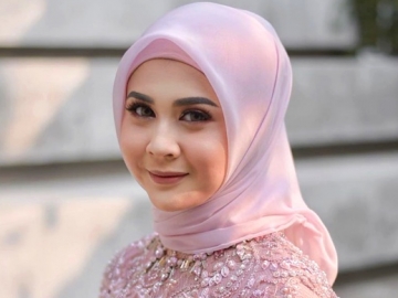 Disebut Tanggung Biaya Pernikahan Lebih Banyak, Kesha Ratuliu Beri Respons Begini