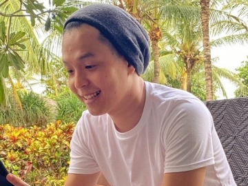 Ernest Prakasa Akui Sedih Sekaligus Kagum Lihat Perjuangan Pegawai Bioskop Jemput Bola Cari Penonton