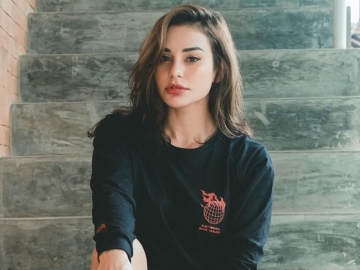 Bikin Merinding, Nora Alexandra Ungkap Ada Hal Ganjil Saat Jalani Pemotretan Konsep Nyi Roro Kidul