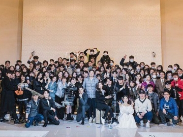 Bikin Gagal Move On, tvN Goda Fans dengan BTS Episode Terakhir 'True Beauty' yang Menggemaskan