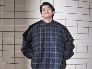 Tak Bisa Mudik, Morgan Oey Tetap Ucap Syukur Rayakan Imlek Bareng Keluarga Via Daring