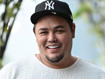 Tak Ada Penonton, Ivan Gunawan Bakal Gelar Fashion Show Online