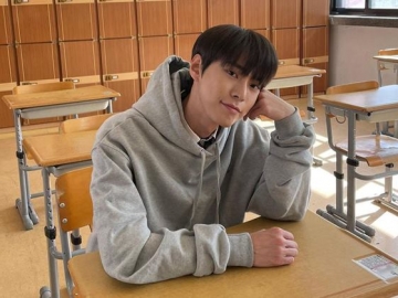 Drama Debut Tayang Hari Ini, Doyoung NCT Akui Masih Kurang dalam Akting dan Beber Kekhawatiran