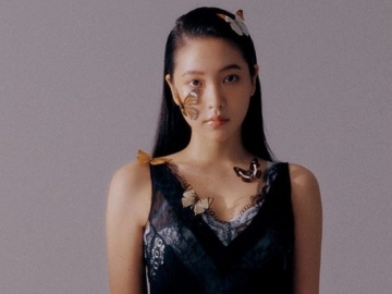  Tampil Memukau Bak Dewi Yunani, Yeri Bicara Soal Debut Aktingnya di Drama Stage 'Mint Condition'