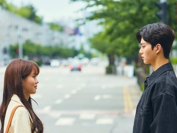 Poster 'Love Alarm 2' Dirilis, Potret Song Kang Bikin Alur Dipertanyakan