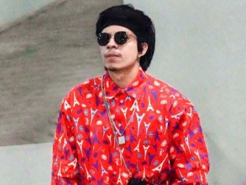 Atta Halilintar Foto di Stadion GBK Heboh Diduga Survei Lokasi Pernikahan, Hal Ini Bikin Salfok