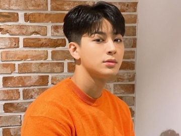 Yunhyeong Ungkap Alasan iKON Gabung 'KINGDOM'