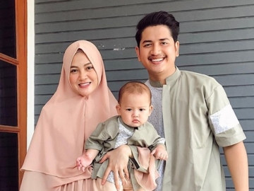 Rumah Tangga Dituding Bermasalah Usai Istri Lepas Hijab, Zikri Daulay Sampaikan Pesan Ini