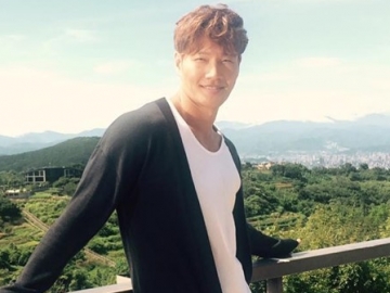 Kim Jong Kook Buat Pengakuan Tak Kenakan Pakaian Dalam Saat Syuting 'My Ugly Duckling'