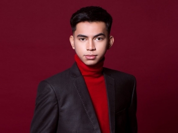 Bagikan Foto Bareng Teman Artis, Wajah Glowing Dimas Ahmad Disorot Hingga Disebut Mirip Oppa Korea