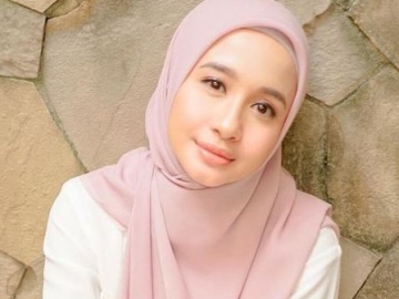  Engku Emran Tunangan Dengan Pacar Baru, Laudya Cynthia Bella Lakukan Ini