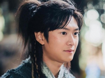 Sukses Perankan On Dal, KBS Rilis Senyum Menawan Na In Woo di BTS 'River Where the Moon Rises'