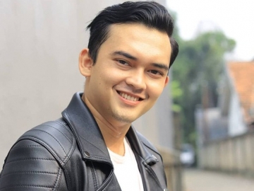 Sempat Diisukan Cinlok dengan Glenca Chysara, Ikbal Fauzi Justru Bakal Nikahi Wanita Cantik Berhijab