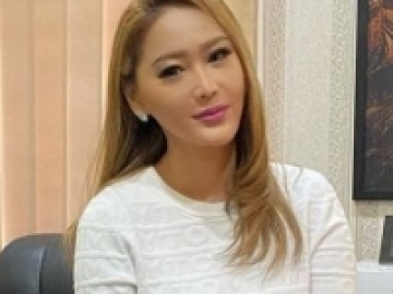 Inul Daratista Disorot Saat Jadi Model Baju Olahraga