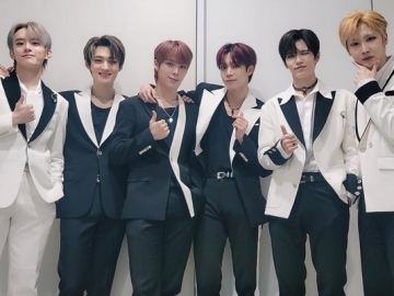 VERIVERY Kembali Duduki Posisi Pertama Chart Billboard