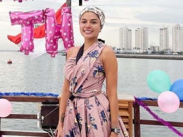 Digelar Mewah, Penampilan Beda Nikita Mirzani di Ultah ke-35 Curi Perhatian