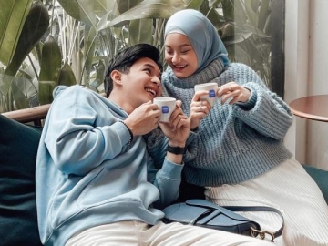 Sama-sama Positif Covid-19, Rey Mbayang dan Dinda Hauw Sempat Alami Gejala Ini