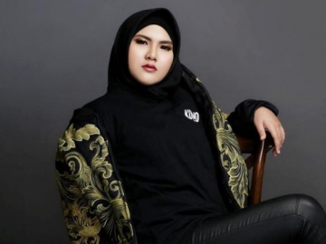 Kehidupan Pribadinya Kerap Diatur, Evelin Nada Anjani Sampaikan Pesan Tegas Ini