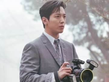 Jung Yong Hwa Alami Hal Aneh Usai Berenang di Drama 'Daebak Real Estate'