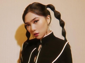 Isyana Sarasvati Curi Fokus Utama Hingga Dikira Cheon Seo Jin 'The Penthouse' di Foto Monokrom Ini