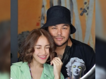 Posting Sederet Foto Mesra, Ivan Gunawan Kembali Ramai Dijodohkan dengan Ayu Ting Ting