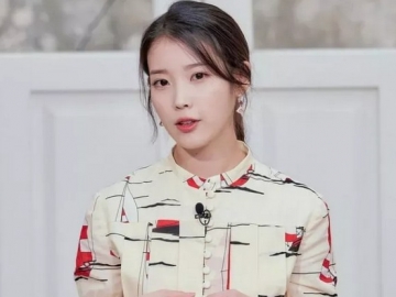  IU Bicara Tentang Mencintai Diri Sendiri dan Inspirasinya Dalam Menulis Lagu