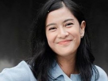 Curi Perhatian, Foto Dian Sasto Berkuda Bareng Anak