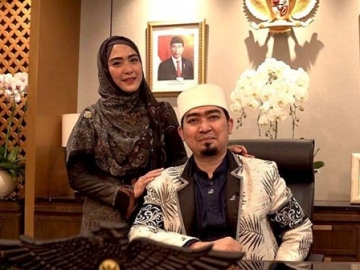 Ustaz Solmed Kembali Beri Pembelaan, Samakan Aksi Joget Istri dengan Tarian Ini Malah Makin Dihujat