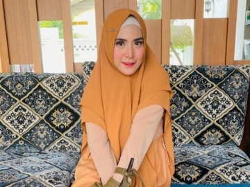 Dicibir Usai Lakukan Konten Joget TikTok, April Jasmine Akui Tak Trauma Hingga Beber Reaksi Keluarga