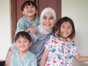 Aksi Gemas Anak Zaskia Adya Mecca Dapat Mainan Baru Justru Curiga Barang dari Endorse