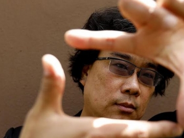 Sukses Antar 'Parasite' Raih Oscar, Sutradara Bong Joon Ho Ungkap Sedang Garap 2 Skrip Film Baru