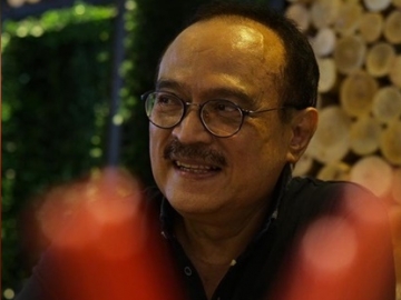 Mobil Erros Djarot Ringsek Tertimpa Pohon Tumbang, Saksi Mata Beber Sempat Alami Kejadian Aneh