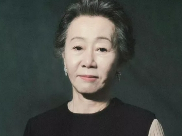 Usai Menang di BAFTA, Youn Yuh Jung Dipastikan Bakal Datang Langsung di Ajang Piala Oscar