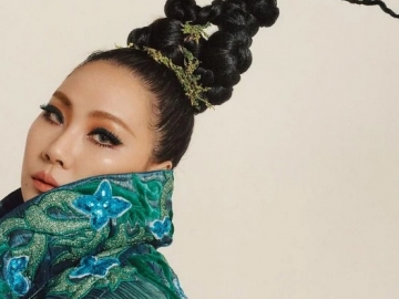 Tampil Menawan di Majalah, CL Bicara Soal Mencintai Diri Sendiri dan Ogah Lakukan Oplas