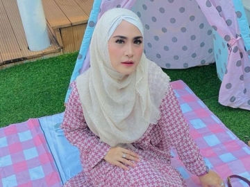 Bukan Karena Joget, April Jasmine Kembali Kena Nyinyir Hingga Disebut Kecentilan Gara-gara Ini