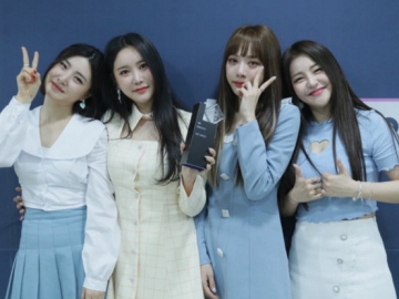 Pemotretan di Majalah Perdana Sejak Debut, Brave Girls Tampil Chic dengan Konsep Monokrom