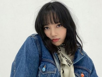 Pancarkan Aura Boyish dengan Rambut Panjang, Lisa Bikin Fans Terpukau di Vogue Jepang