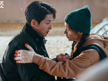Ciee, Song Joong Ki Sebut Jeon Yeo Bin Miliki Chemistry Paling Kuat dengannya di 'Vincenzo'