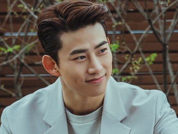 Sukses Buat Terpingkal, Taecyeon 2PM Akui Tak Kenal Dirinya Sendiri Usai Ikut Kuis Ini
