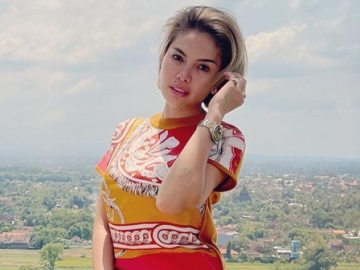 Teman Jadi Korban, Nikita Mirzani Prihatin Kasus Pinjaman Online
