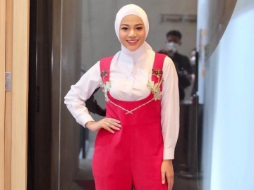 Aurel Hermansyah Curhat Sedih Bagikan Kondisinya Alami Rambut Rontok: Kenapa Ya?