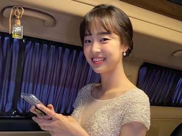 Bikin Netter Pangling, Choi Ye Bin 'Penthouse' Tampil Menawan dengan Riasan Smokey Eyes