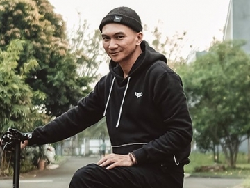  Tangkap Anji Konsumsi Ganja, Wajah Polisi Ini Tarik Perhatian Netter