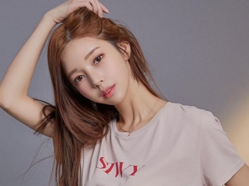 Yaongyi Penulis 'True Beauty' Pamer Pinggang Kecil Bantah Lakukan Operasi