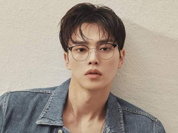 Lawan Main Sempat Beri Arahan, Kemampuan Akting Pas-pasan Song Kang Dibicarakan Knetz