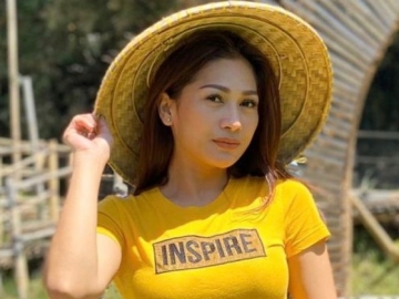 Tata Janeeta Lahirkan Anak Laki-laki, Paras Tampan Sang Buah Hati Jadi Sorotan