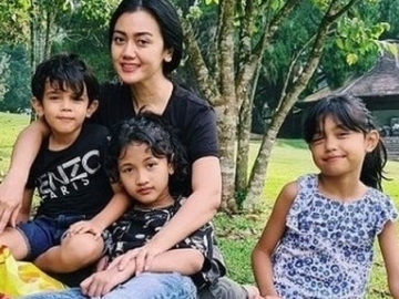 Ini Alasan Suami Bule Ceraikan Nia Anggia, Adik Julia Perez